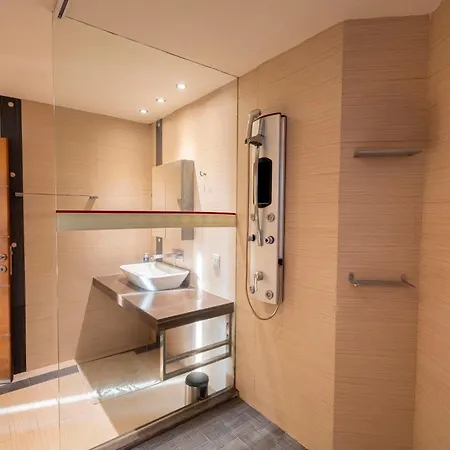 Molos Seaside Appartement *