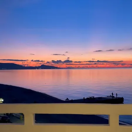 Apartment Molos Seaside