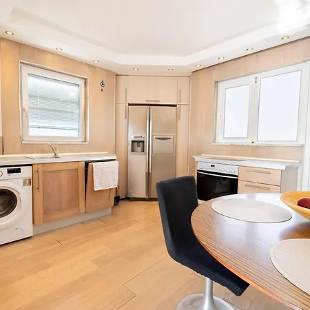 Apartment Molos Seaside *