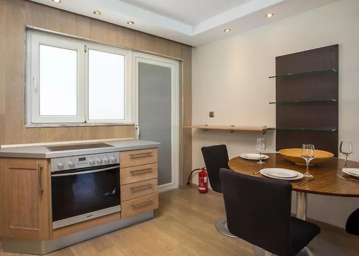 Апартаменты Molos Seaside