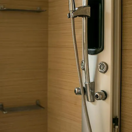 Molos Seaside Apartament